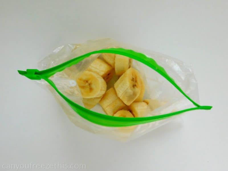 Tranches de banane prêtes à congeler