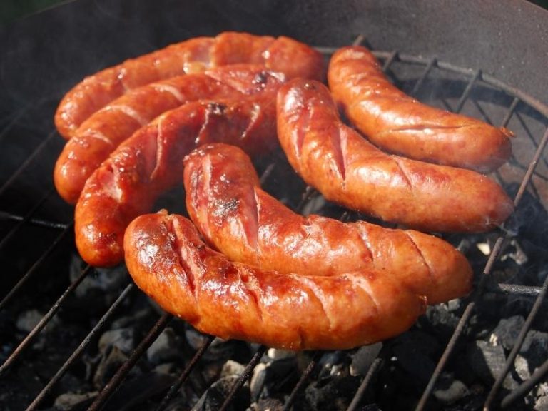 How to Cook Conecuh Sausage: Oven, Grill, & Stove