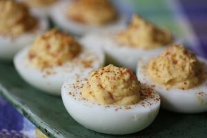 Deviled eggs and sauce