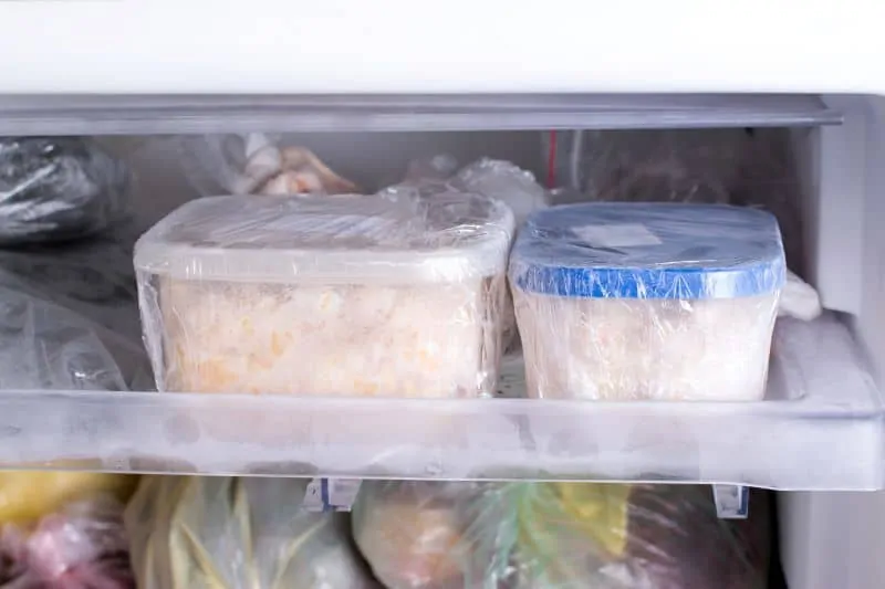 Combien de temps le riz cuit se conserve-t-il au réfrigérateur ?
