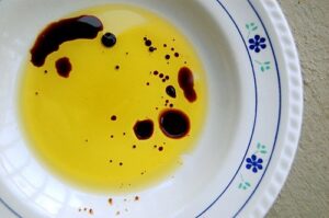 Vinegar in oil