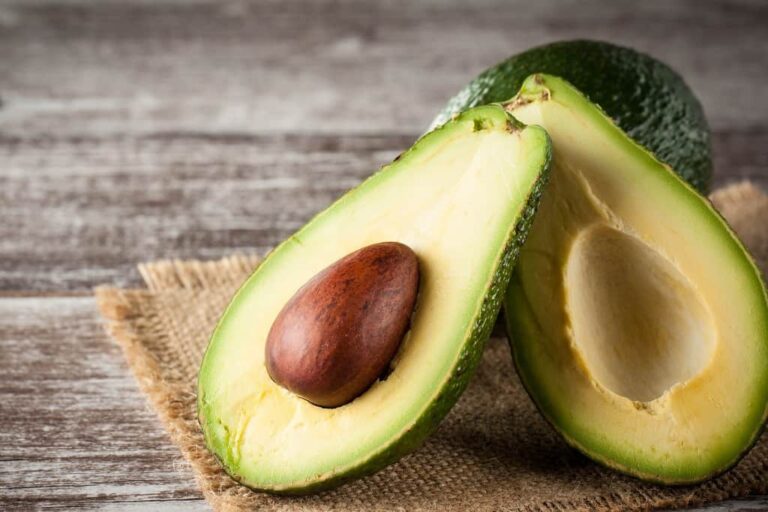 How to Know an Avocado is Ripe: Top 3 Things to Keep in Mind